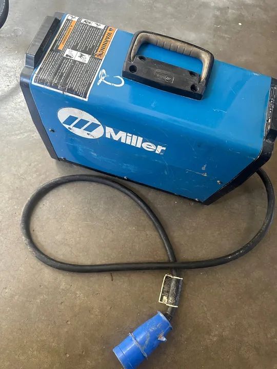 Inversora / Máquina de Solda Miller CST280 - Foto 4