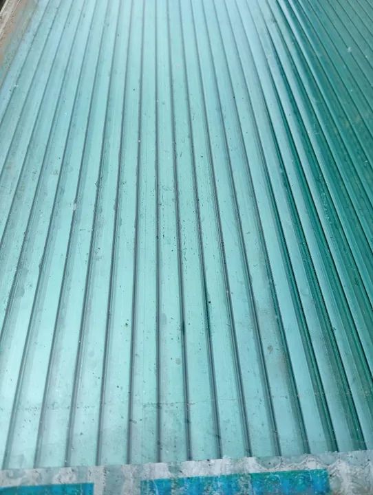 Policarbonato lote com 20 pesas leia anuncio