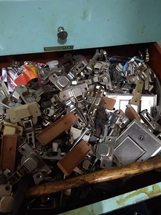 Lote de dobradiça para armário  - Foto 2