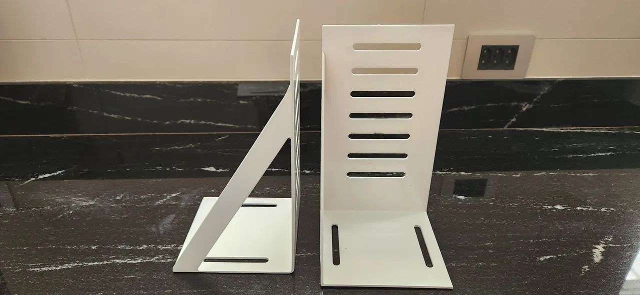 Suportes para prateleira em metal branco - Foto 5