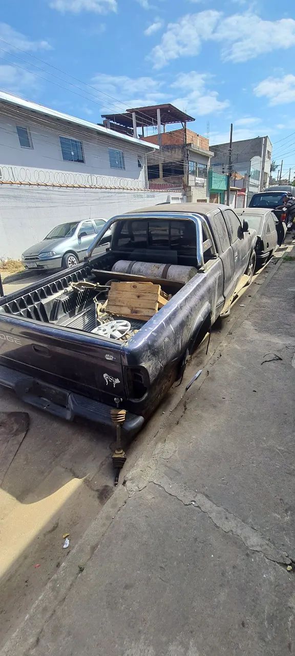 Caçamba dodge dakota estendida 