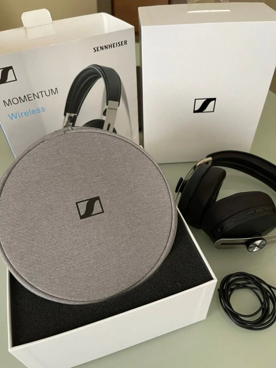 Fone de ouvido (overear) Sennheiser Momentum 3, importado, original