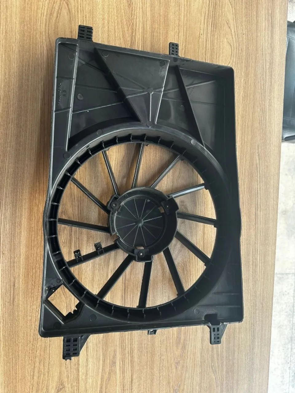 Defletor Ventoinha Agile Montana Nova Com Ar Condicionado  - Foto 2