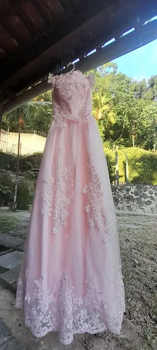 Vestido de festa rosa com renda - Foto 3