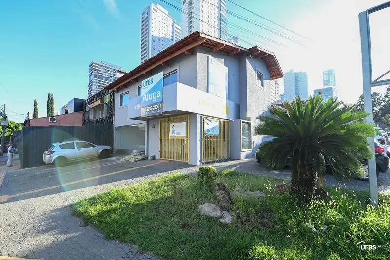 Sobrado Comercial