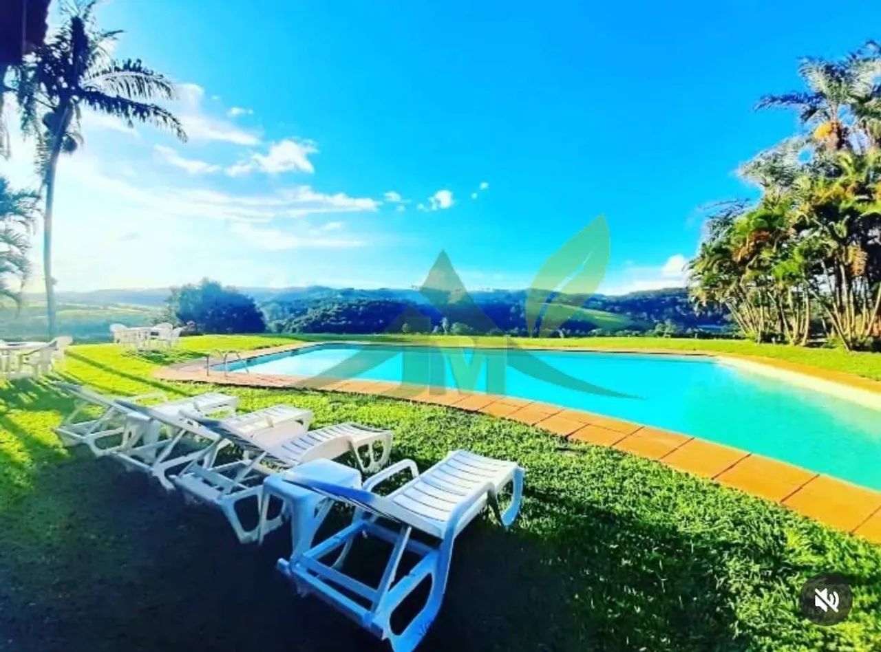 Pousada com spa, haras e produção de feno à venda em Atibaia  14 alqueires