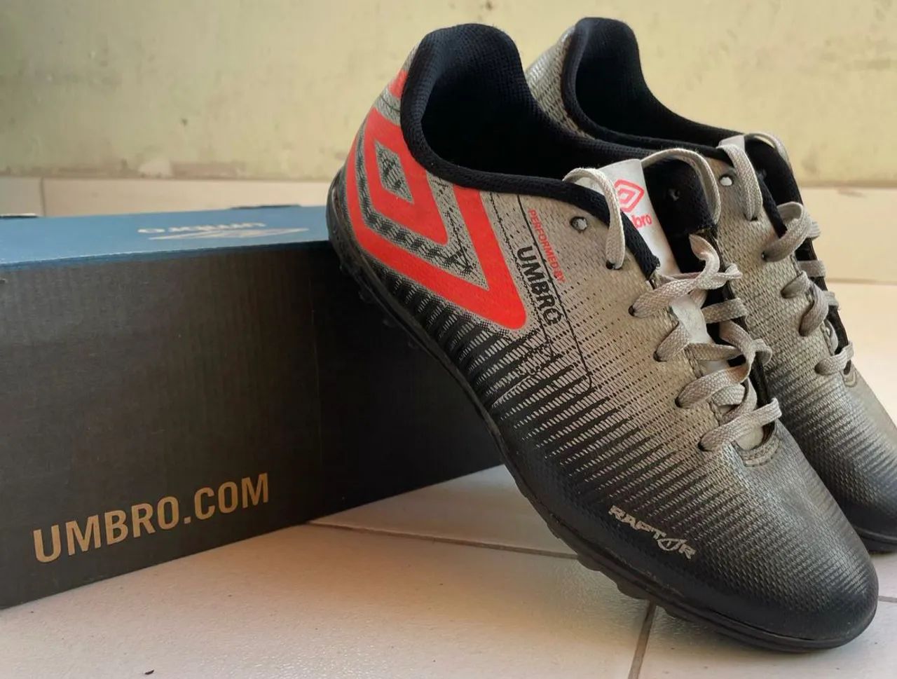 Chuteira Society Umbro Raptor  - Foto 3