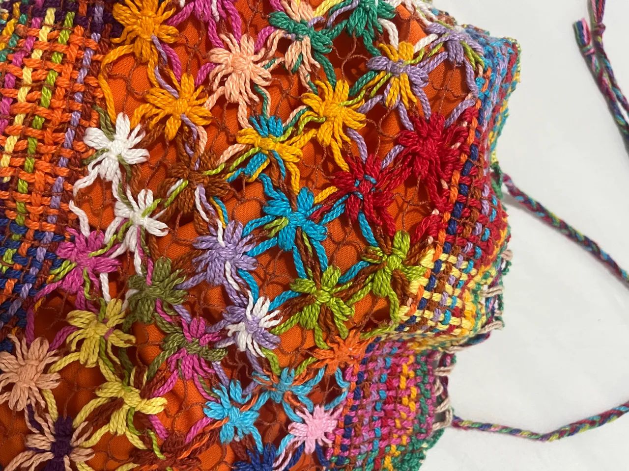 Top cropped de croche - Foto 2