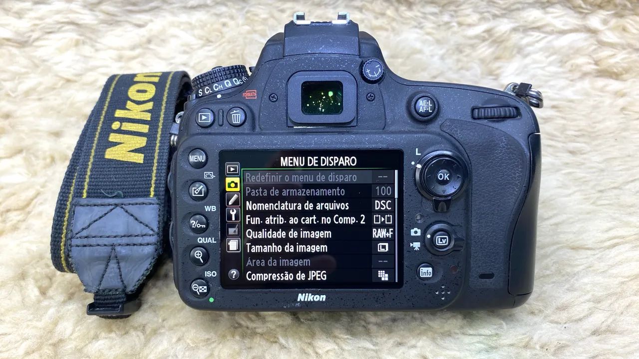 Nikon D610 - Foto 2