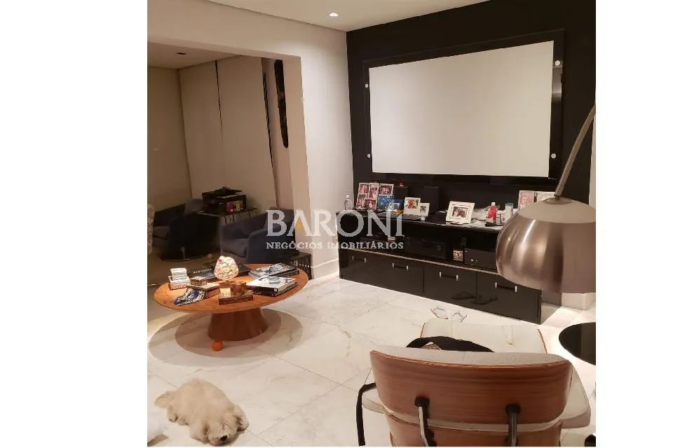 Baroni Imóveis, imobiliária em Moema, especializada em compra e venda de imóveis residenci