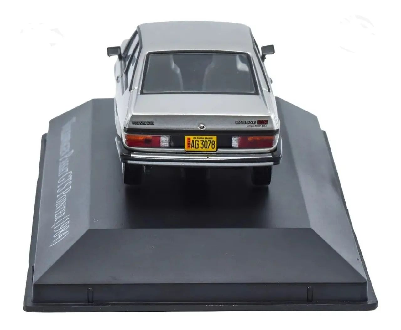 Miniatura Volkswagen Passat GTS Pointer 1984 - Escala 1/43 - Foto 4