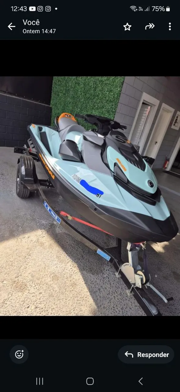 Jet sky