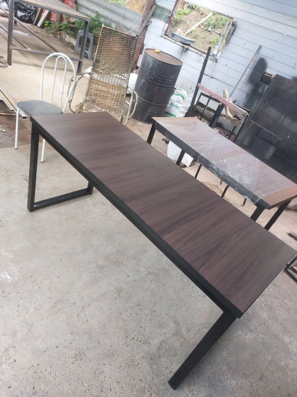Mesa de Jantar com Design Moderno - Foto 3