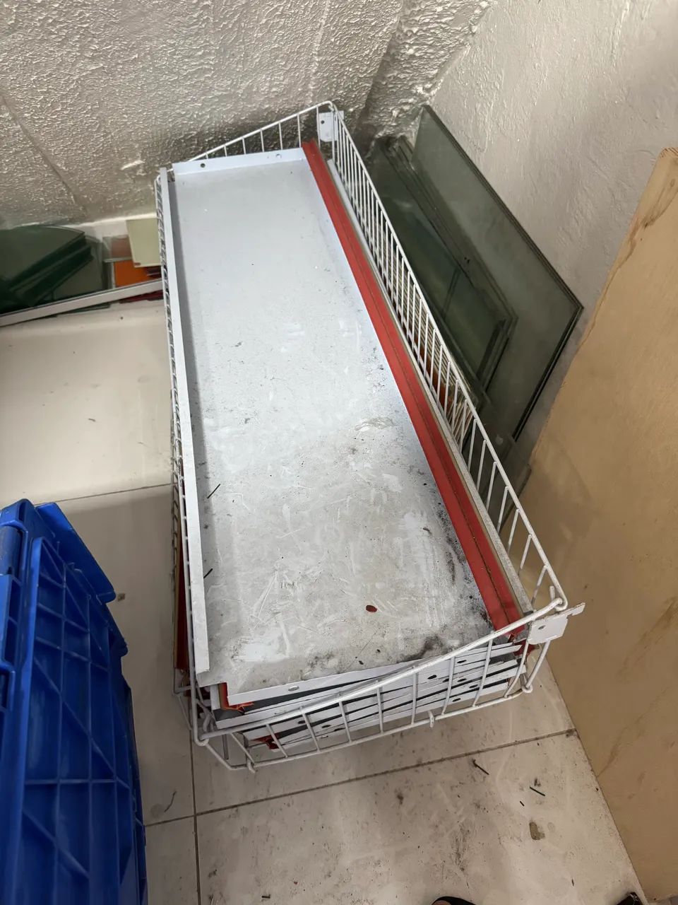 Peças de prateleira e vidros para gondolas - Foto 2