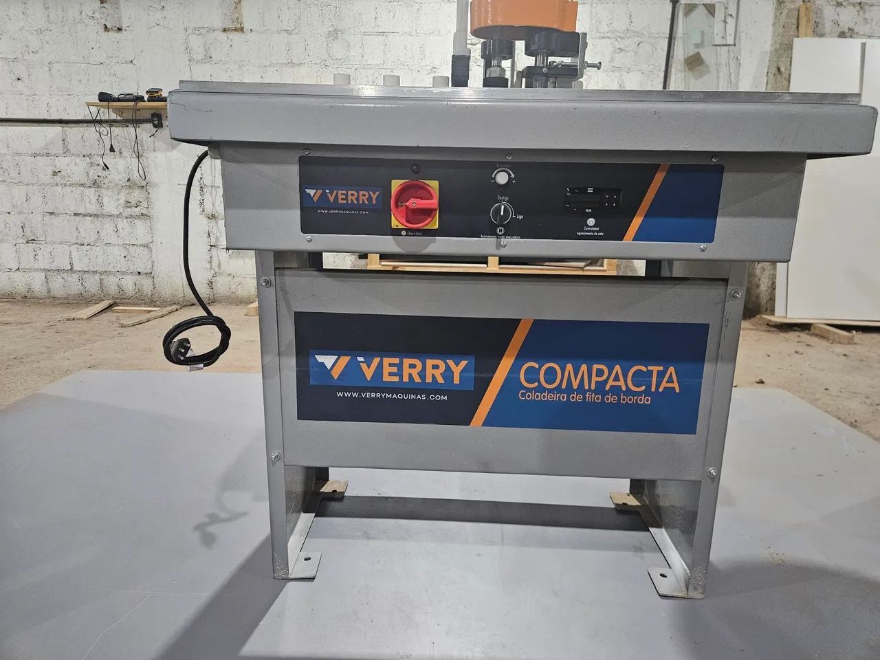 Coladeira de Fita de Borda VERRY COMPACTA