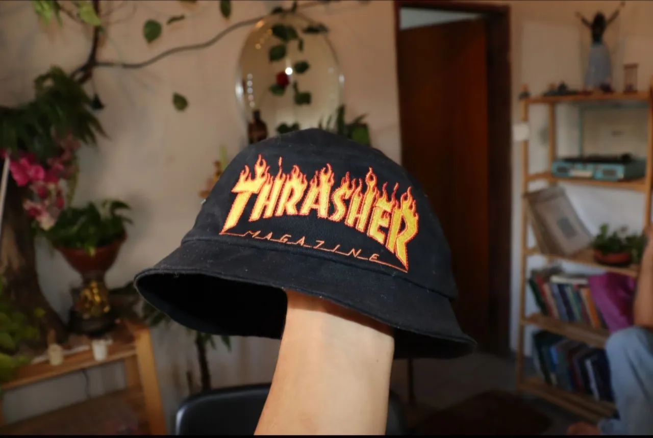 BUCKET THRASHER ? - Preto