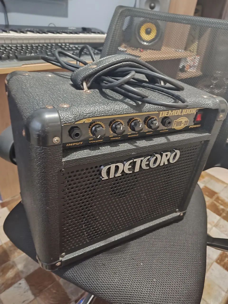 Amplificador Meteoro Demolidor FWB-20 - Foto 5