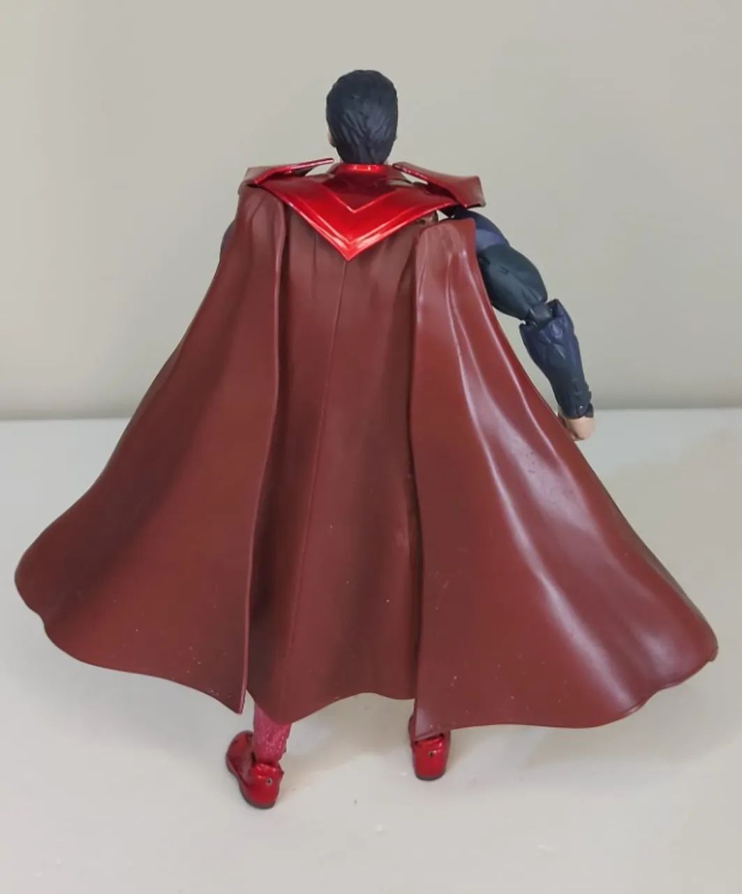 Action Figure Superman Injustice Sh Figuarts Bandai 16cm Armadura