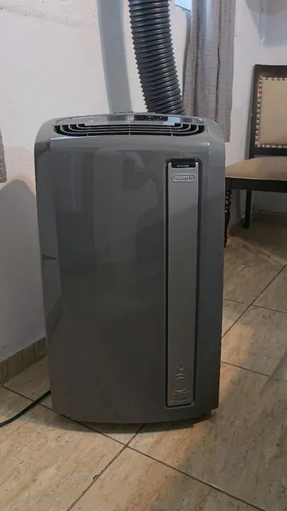 Ar Condicionado DeLonghi 14.500 btu Pinguino,portatil 110v impecável - Foto 2