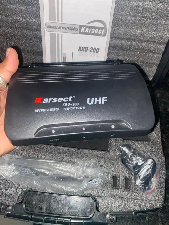Kit Microfone Sem Fio KRU-200 UHF Karsect - Foto 4