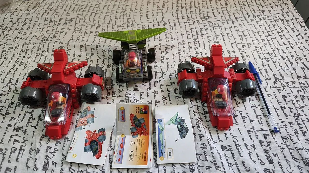 Brinquedos de montar Lego - Carros e aviões - Foto 2