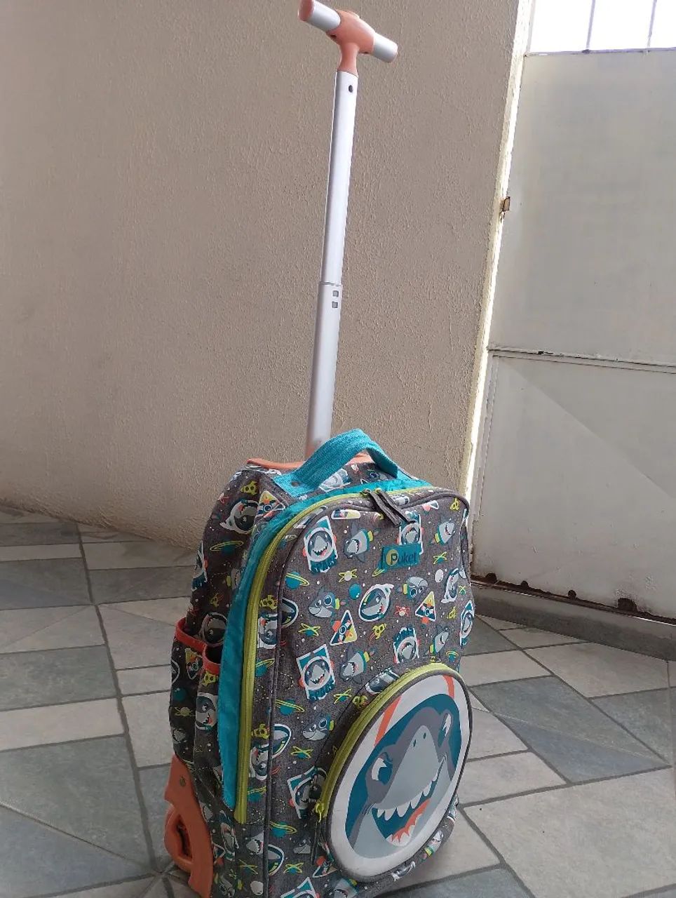 Mochila de rodinhas com lancheira  - Foto 5