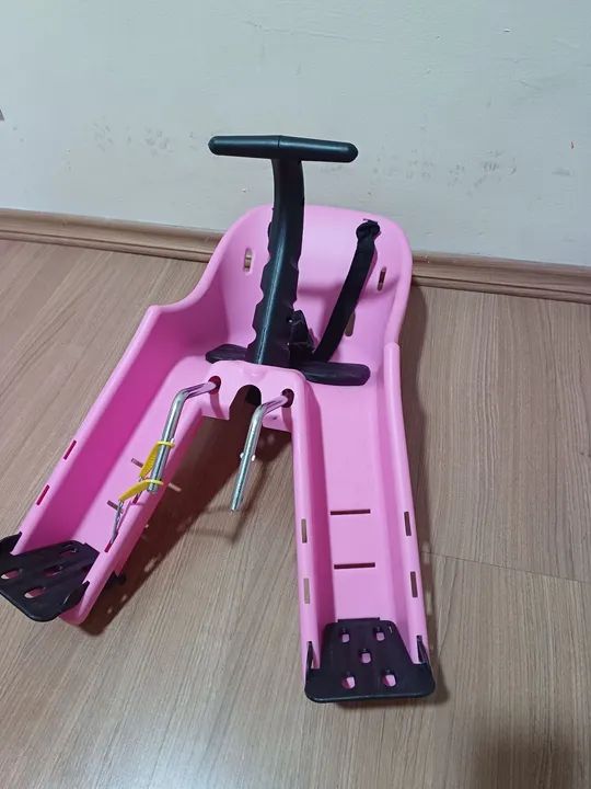 Cadeirinha para bicicleta infantil rosa