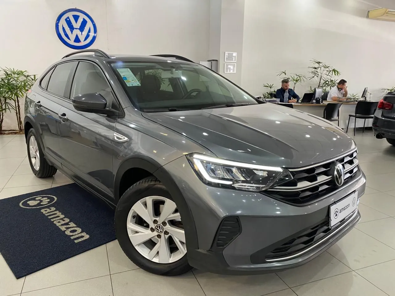 VOLKSWAGEN<br><br>NIVUS 1.0 200 TSI TOTAL FLEX COMFORTLINE AUTOMÁTICO 2023<br>R$ 100.900,00