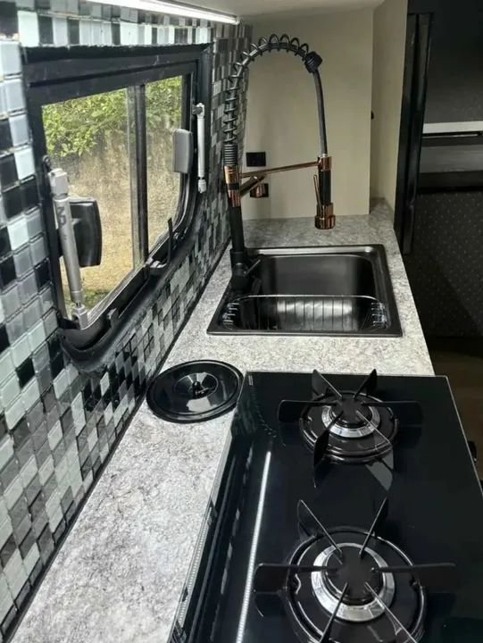 Motorhome montado em microônibus volare A6 ano 2001  - Foto 9