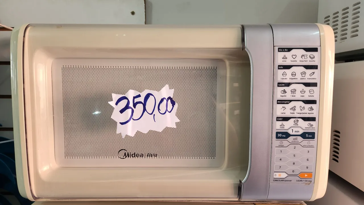 Micro-ondas Midea - 350,00