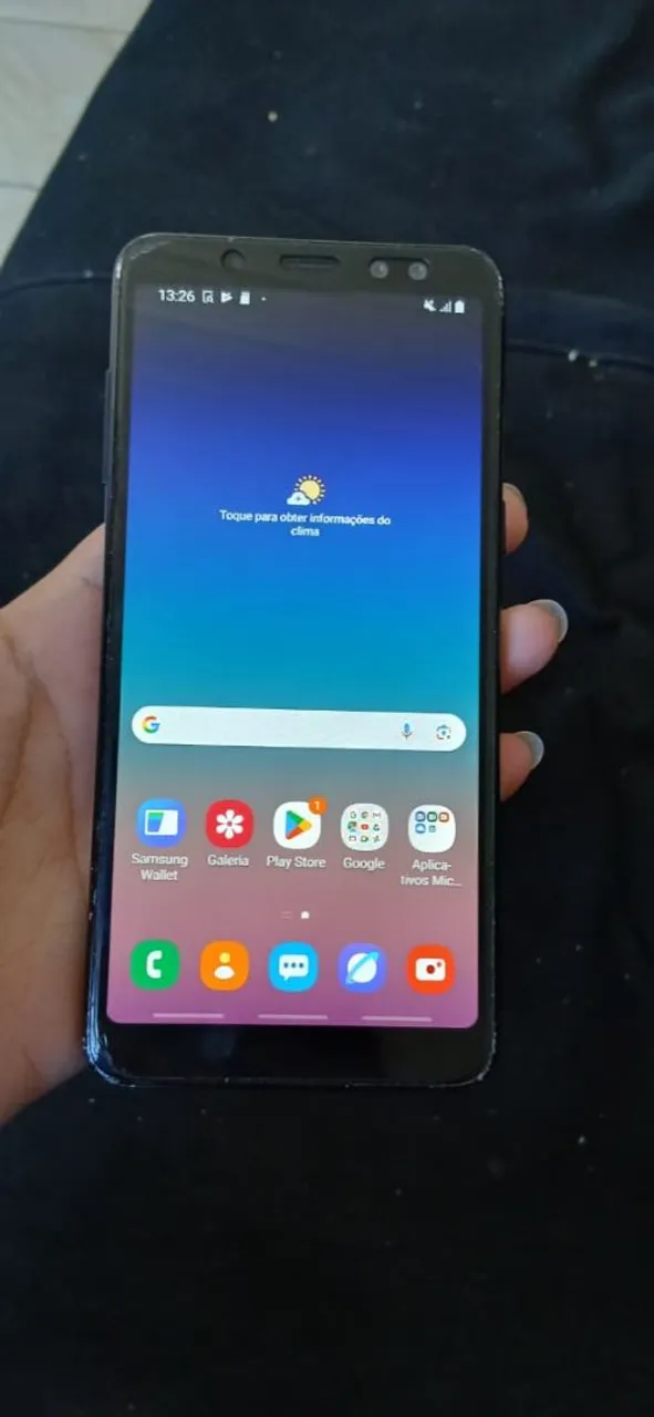 Samsung A8
