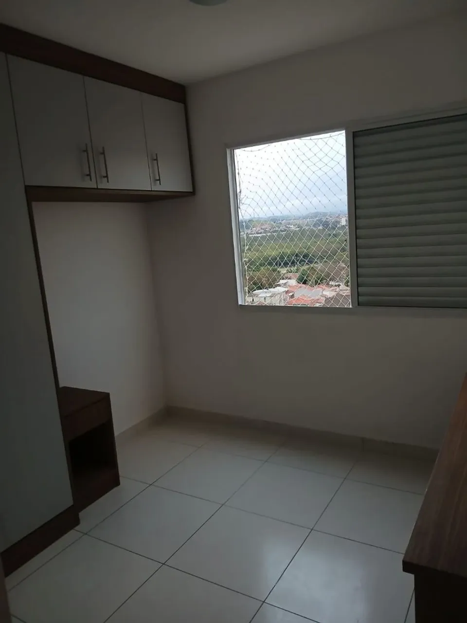 Apartamento com móveis planejados
