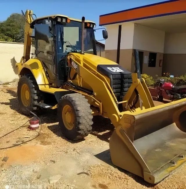 RETROESCAVADEIRA CATERPILLAR MODELO 416F2 4X4 ANO 2017 - Foto 2