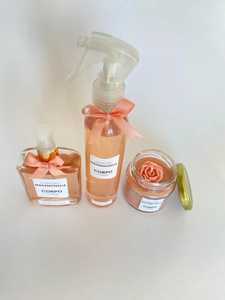 Kit Mademoiselle: Home Spray, Água para lençóis e Vela Aromática