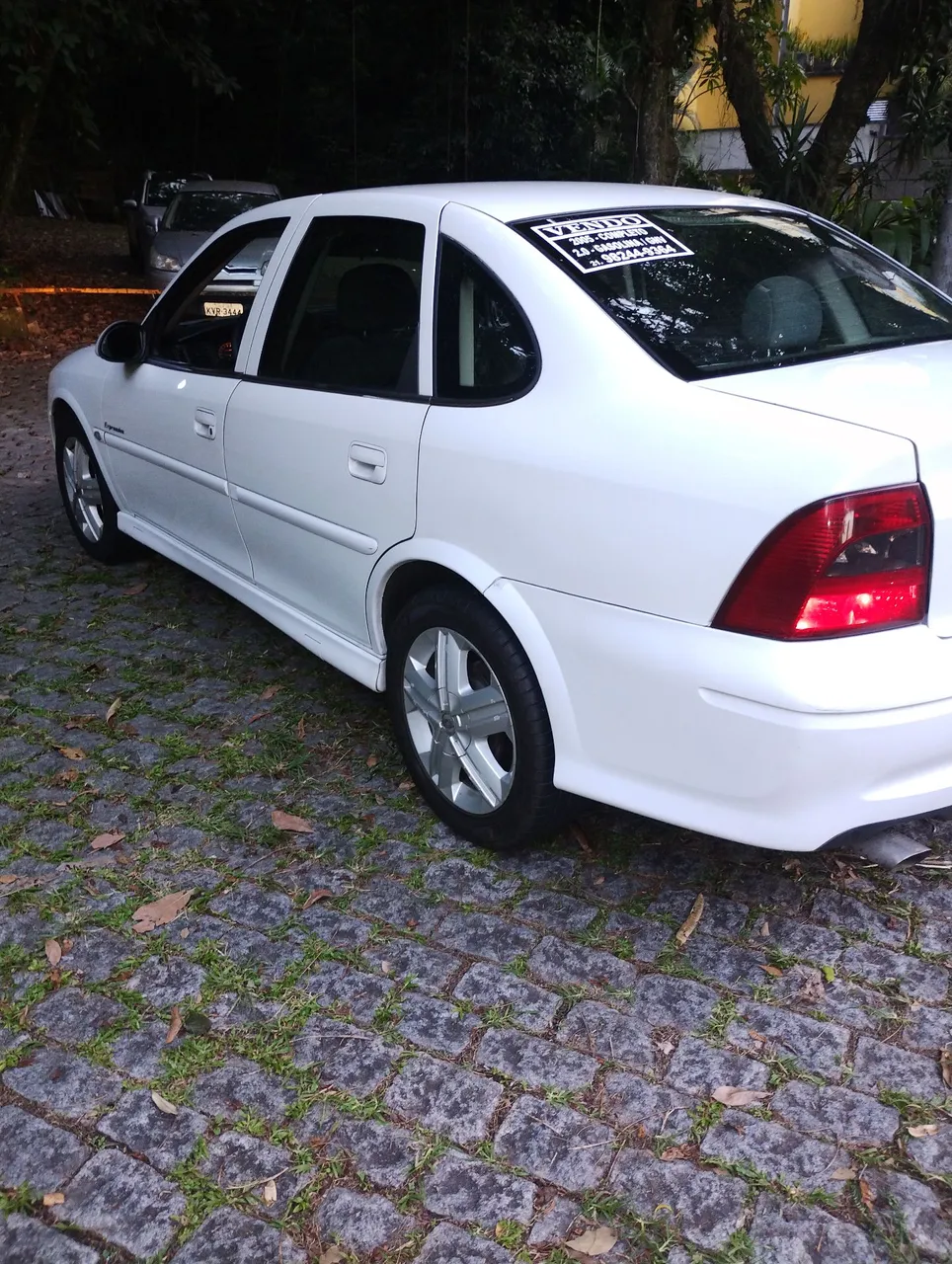 Vendo Vectra expression 2005 2.0 com gnv