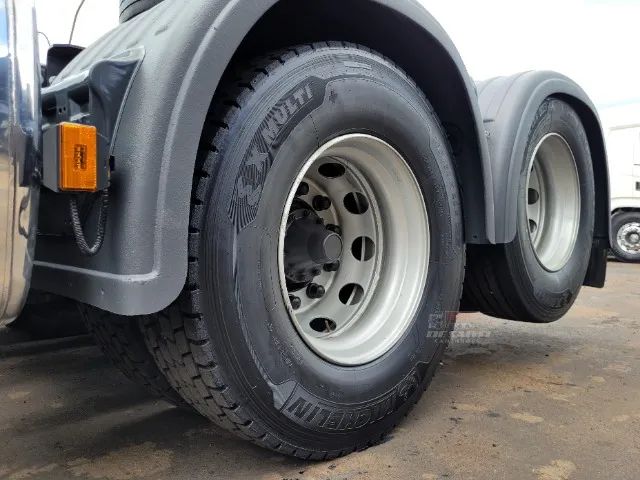 Scania R 450 Highline 6x2 Ano 2022/23 - Foto 14