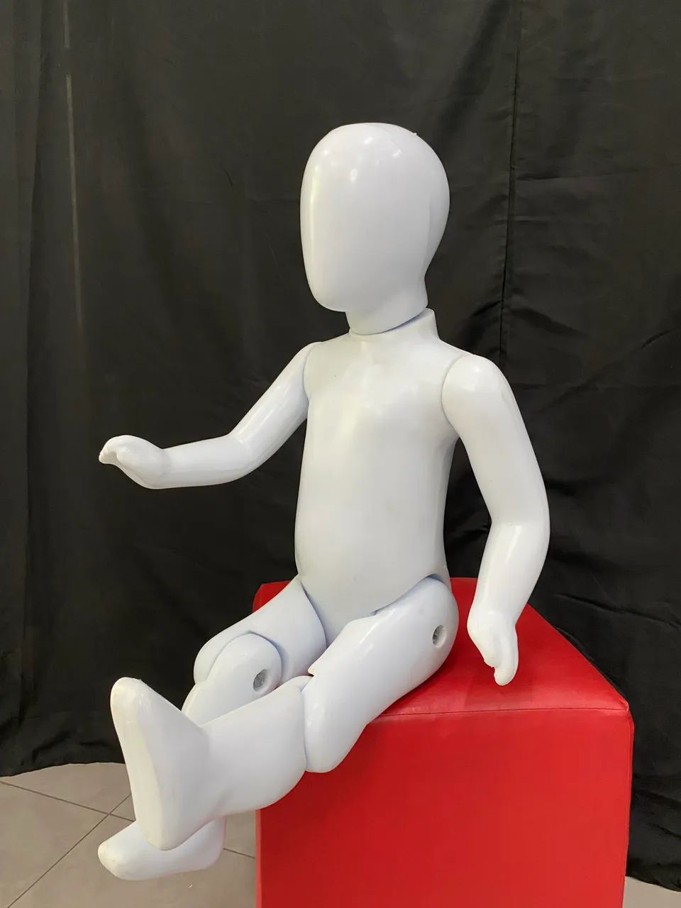 Manequim Plastico Bebe Articulado para Loja Comércio  - Foto 2