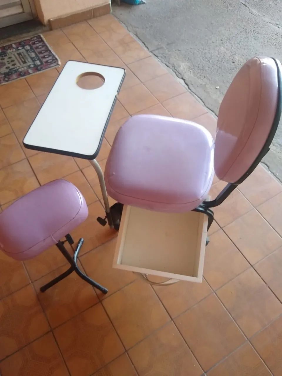 Cadeira manicure cirandinha