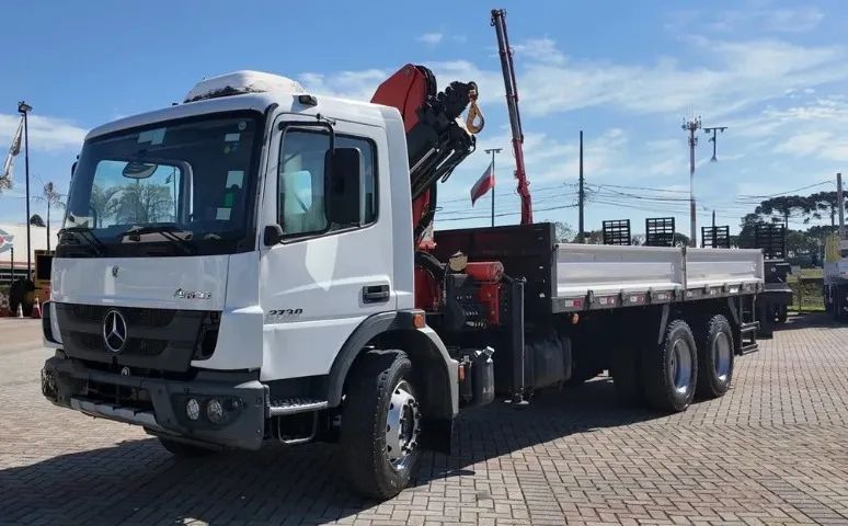 Atego  2730  Munck  2017 - Foto 3