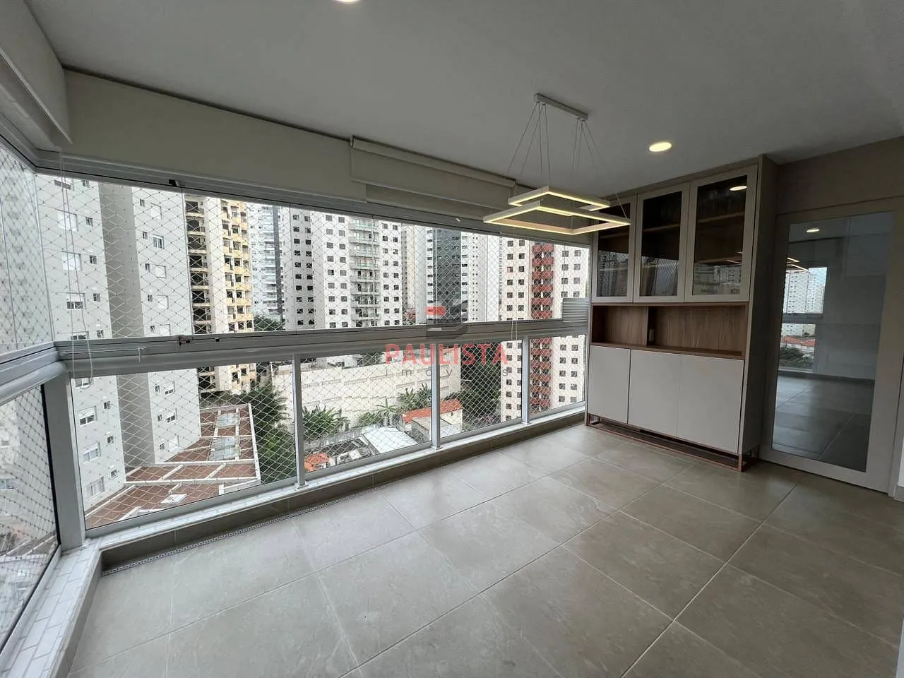 Apartamento para locação 3 dormitórios e 2 vagas de garagem, Vila Mariana, Próximo a estaç