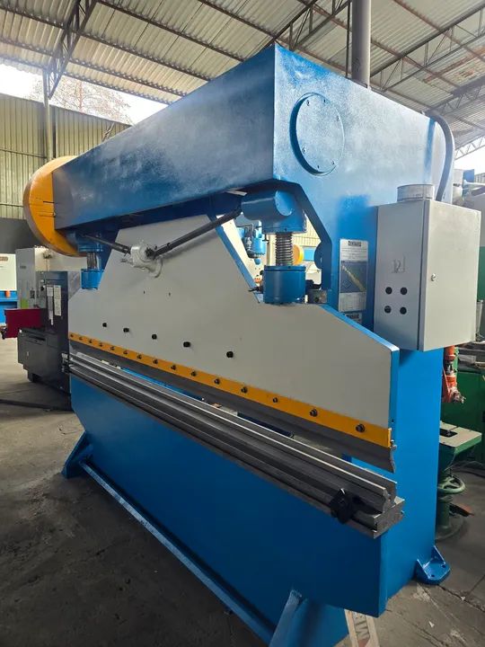 Dobradeira mecanica 3000x5mm - Foto 3