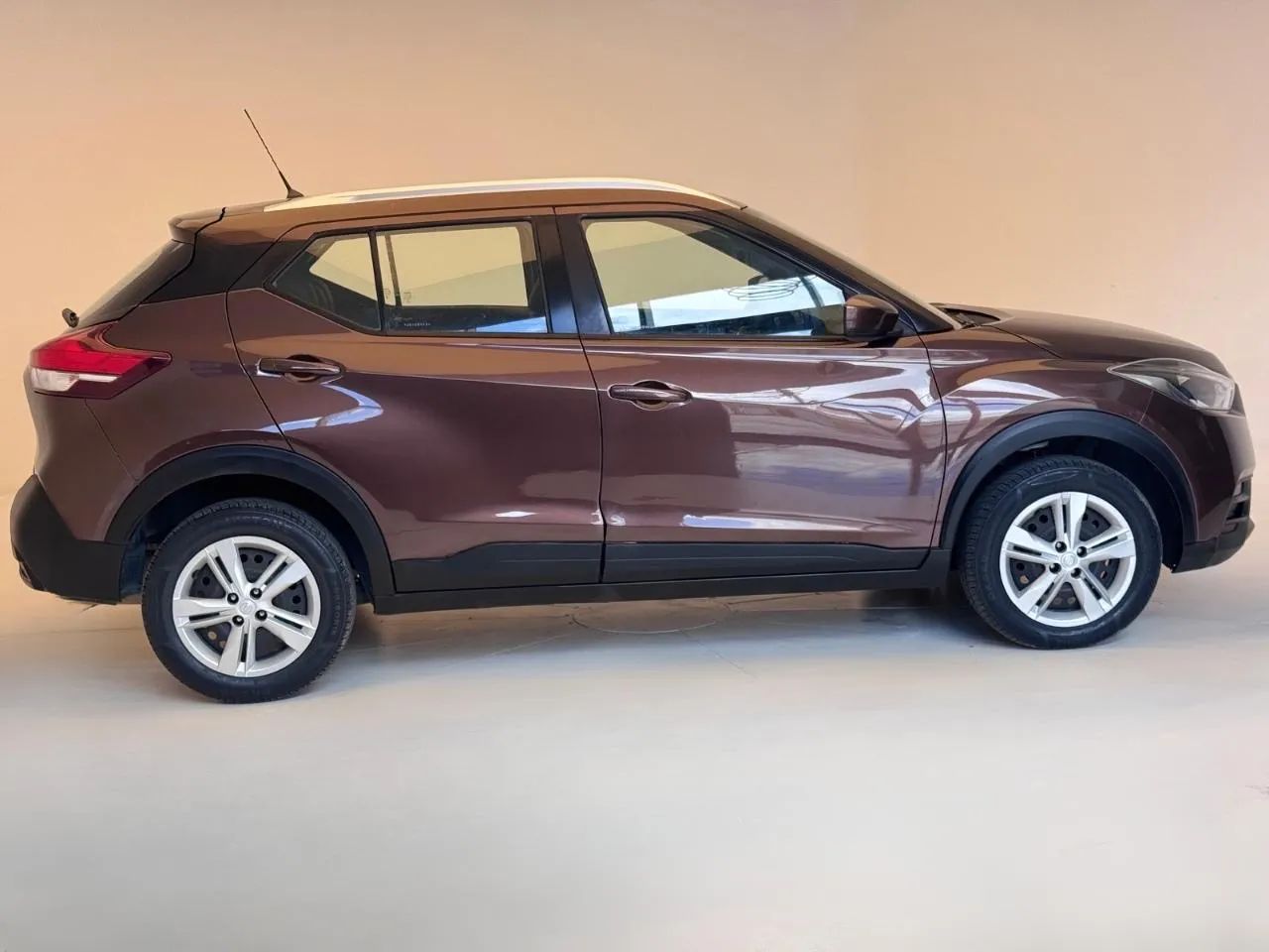NISSAN KICKS 2018 * 2 ANOS DE GARANTIA * - Foto 2