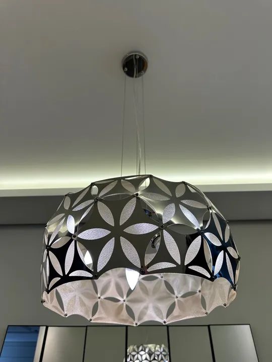 Pendente Espelhado - 3 lâmpadas.