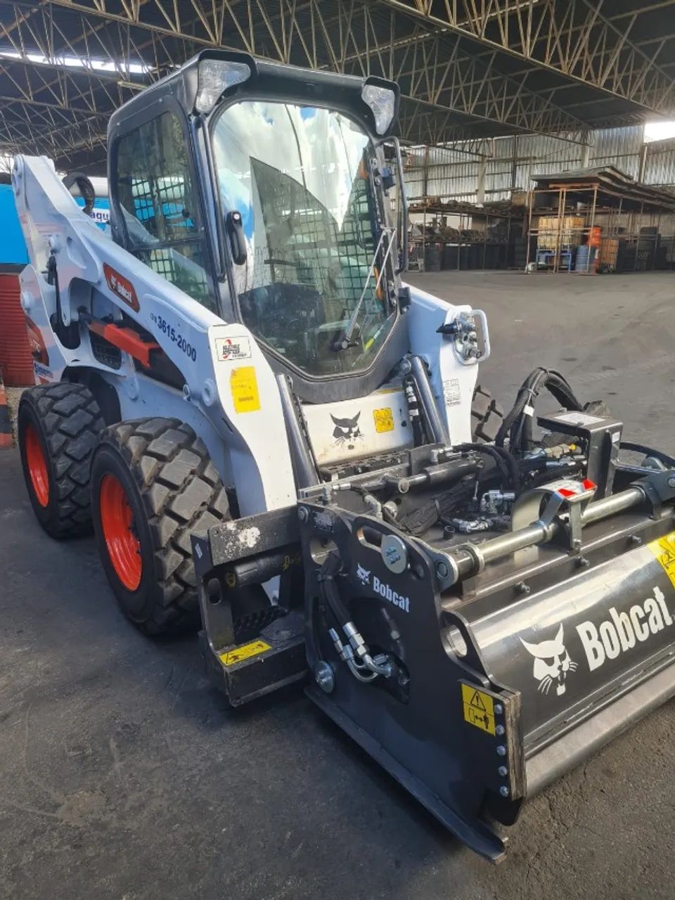 Bobcat Mod. S770 Com Fresa De 1 M Para Locação Imediata - Foto 3