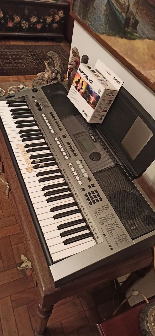 Teclado Yamaha PSR-E 443 - Foto 2