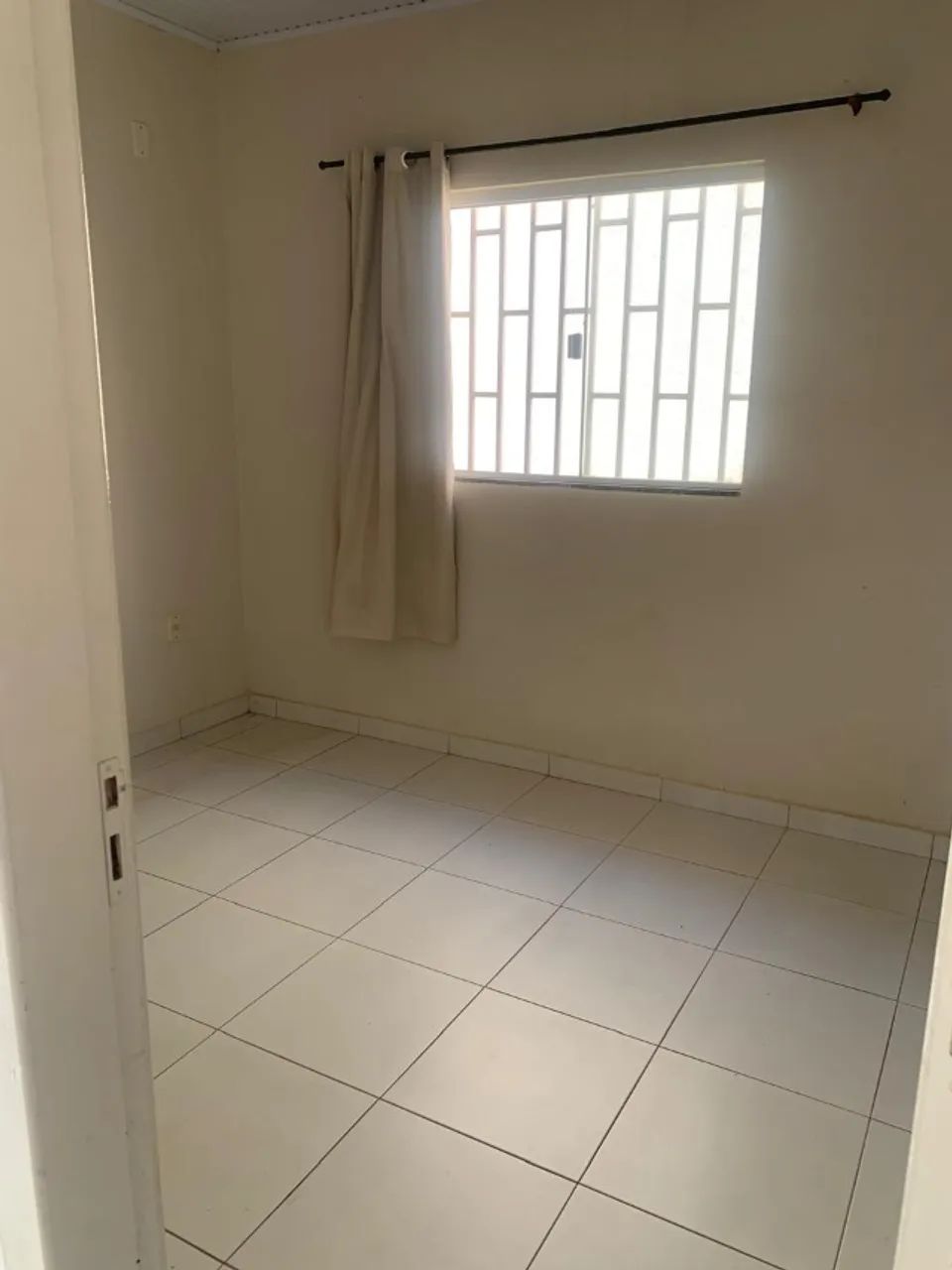 VENDO CASA BONSUCESSO 