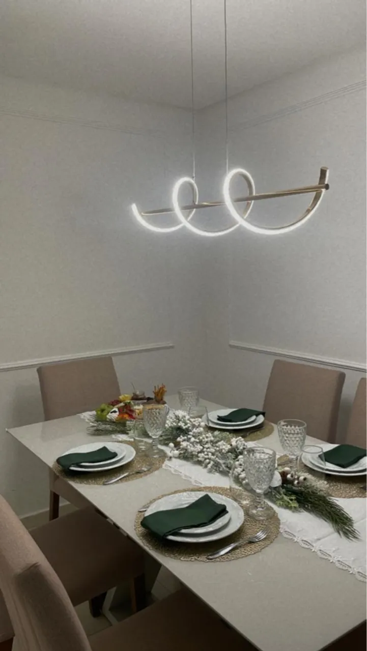 Mesa madeira em laca Art Casa