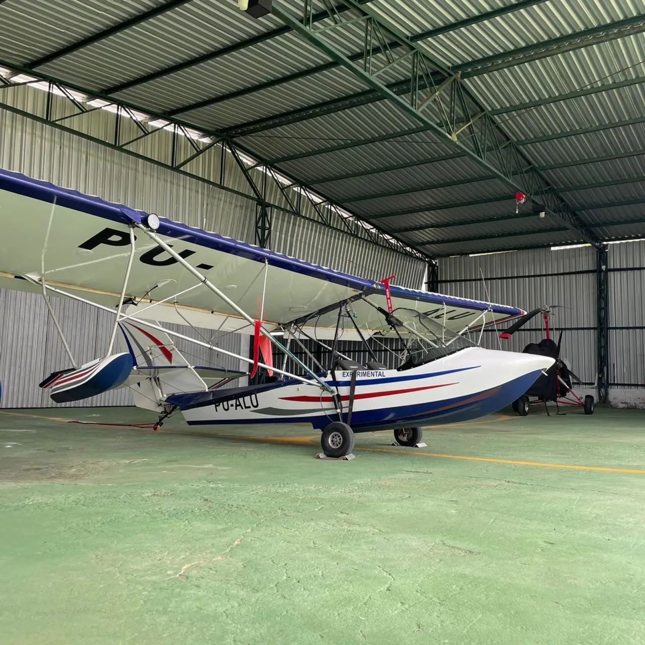 aeronave ultraleve corsario - motor rotax