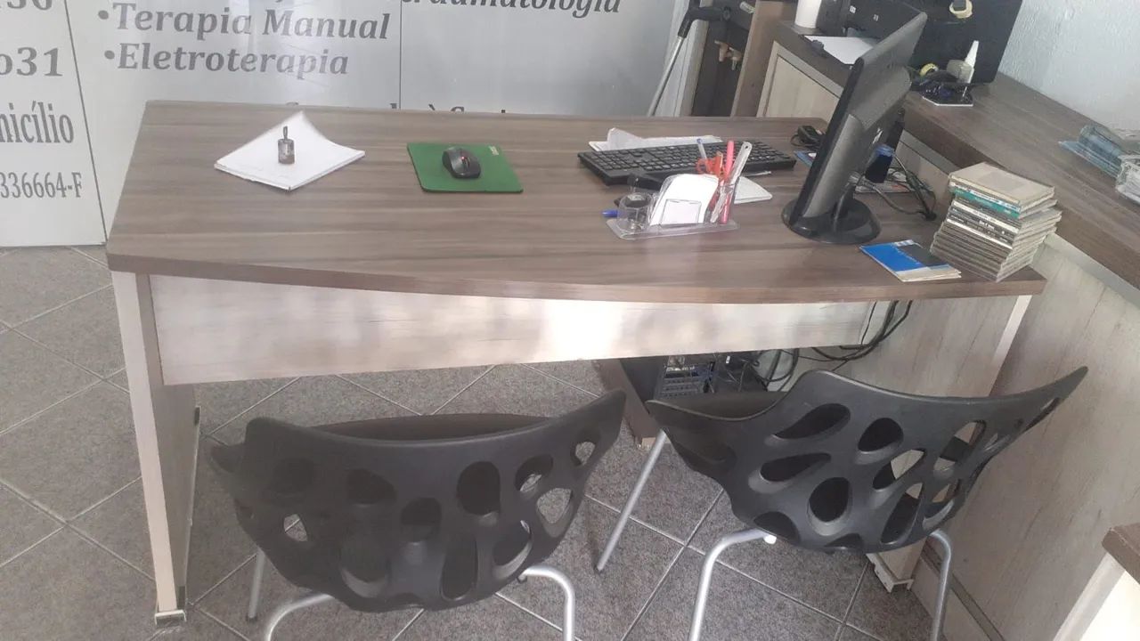 MESA PARA ESCRITÓRIO 