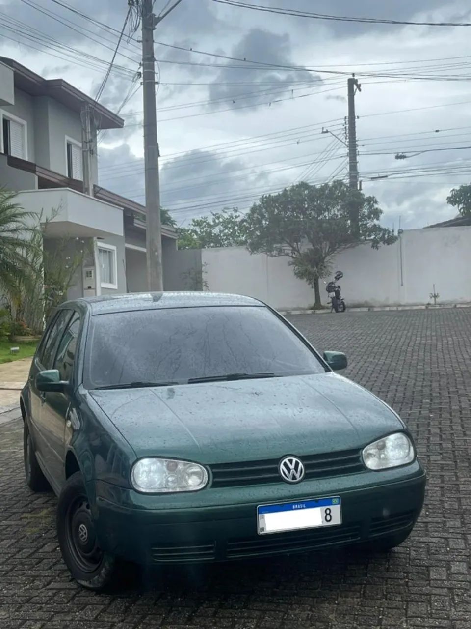 Oportunidade GOlF 1.6 MI Black e Silver 